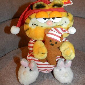 Vintage Dakin Garfield Christmas Holiday Plush The Night Before - With H…